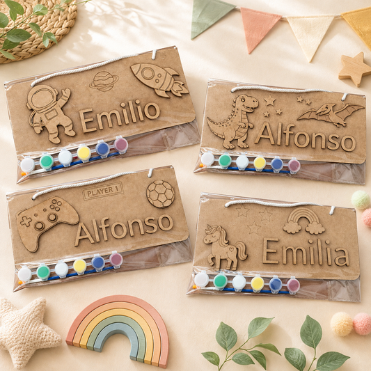 Cartel Decorativo Colgante Para Pintar - Nombre De Niño/a