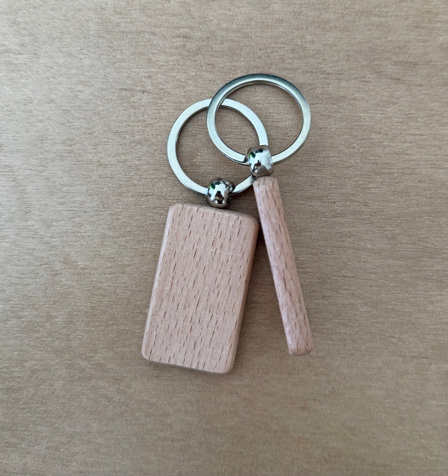 Llavero de madera natural para grabado láser